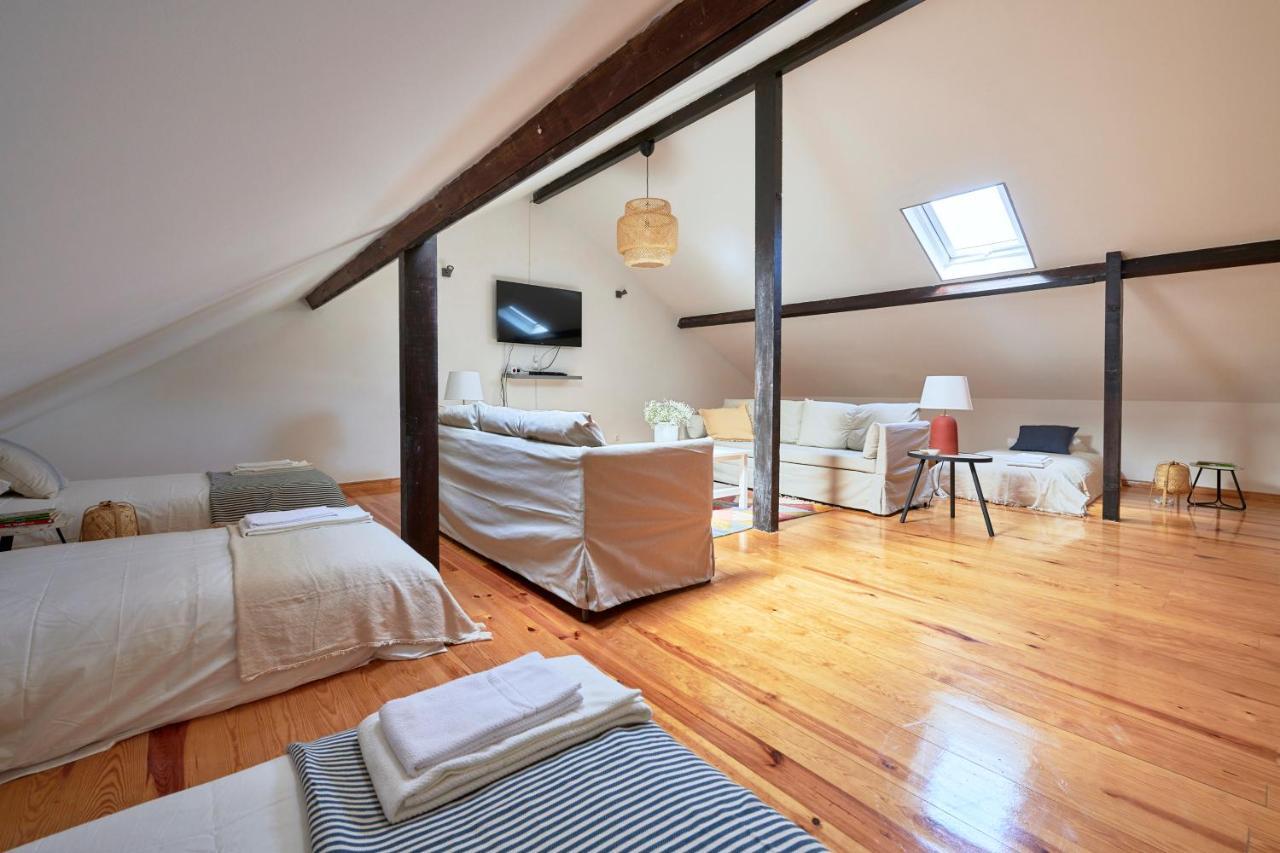 Renovated And Spacious Duplex Apartment With Patio, By Timecooler Lisbon Exterior photo