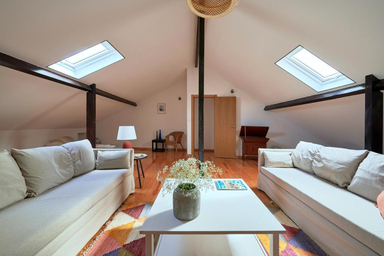 Renovated And Spacious Duplex Apartment With Patio, By Timecooler Lisbon Exterior photo