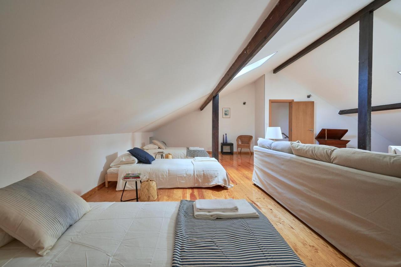 Renovated And Spacious Duplex Apartment With Patio, By Timecooler Lisbon Exterior photo